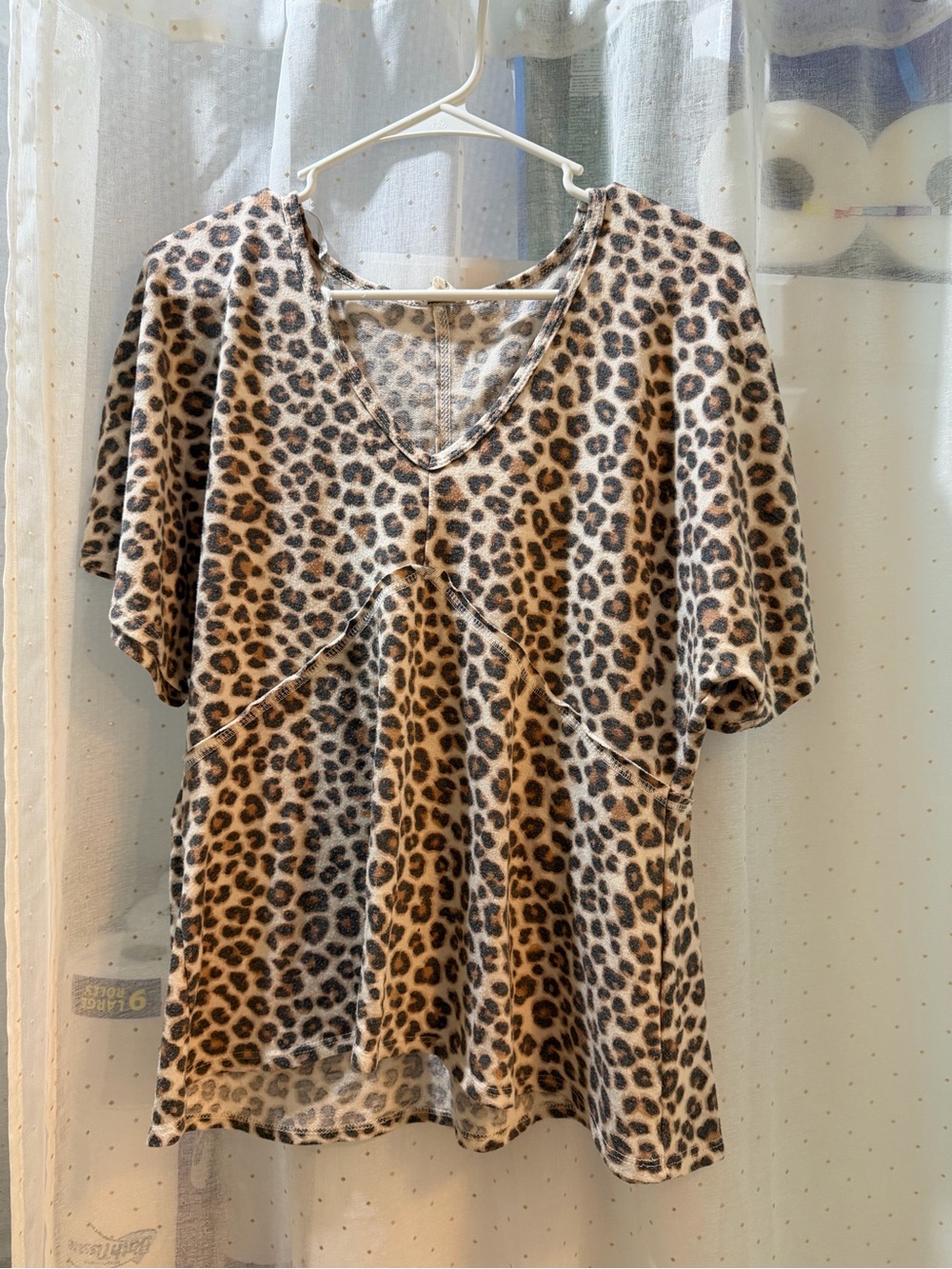 Leopard Print V-Neck Women’s Top - Brown/Black